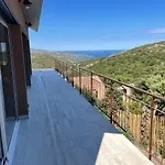 Maison&piscine Privée Vue Panoramique Très Calme Indépendant Hébergement de vacances *