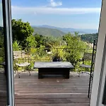 Casa de Férias Maison & Piscine Privee Vue Panoramique Tres Calme Independant