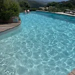 Maison & Piscine Privee Vue Panoramique Tres Calme Independant