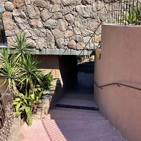 Maison & Piscine Privee Vue Panoramique Tres Calme Independant * Porto-Vecchio (Corsica)