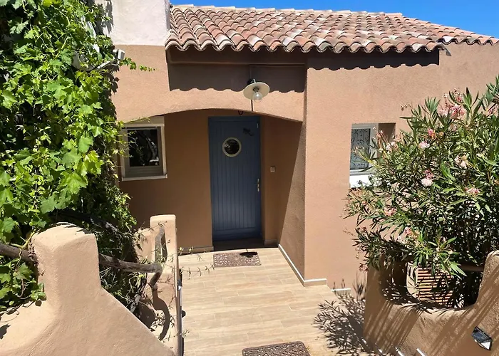 Maison & Piscine Privee Vue Panoramique Tres Calme Independant Holiday home