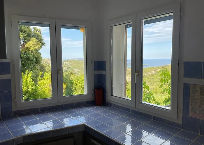 Maison&piscine Privée Vue Panoramique Très Calme Indépendant Porto Vecchio