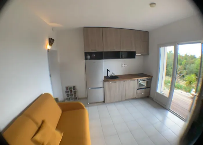 Maison&piscine Privée Vue Panoramique Très Calme Indépendant Сasa de vacaciones Porto Vecchio