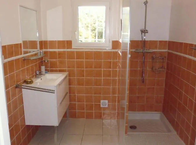 Сasa de vacaciones Maison&piscine Privée Vue Panoramique Très Calme Indépendant *