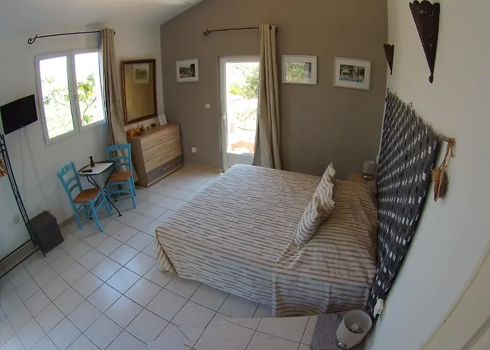 Maison&piscine Privée Vue Panoramique Très Calme Indépendant Porto Vecchio